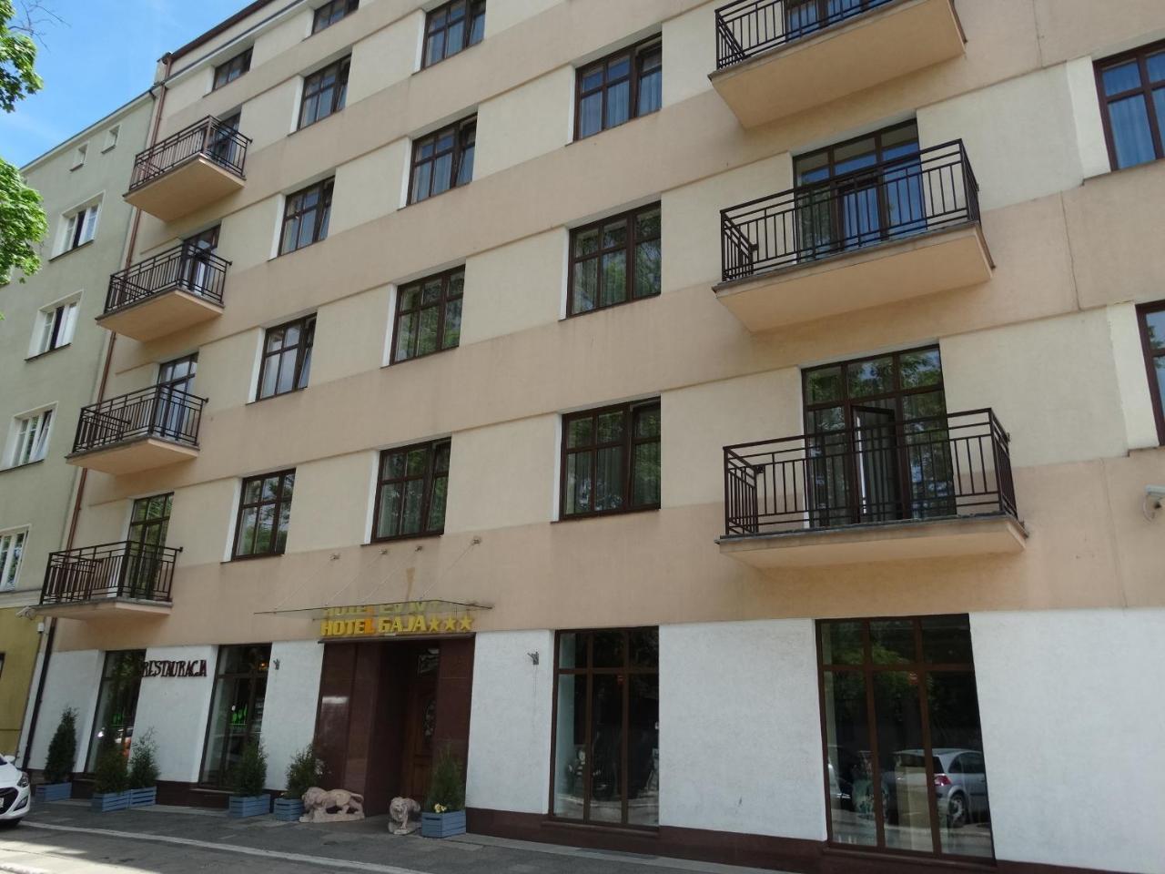Gaja Aparthotel Poznan Exterior photo